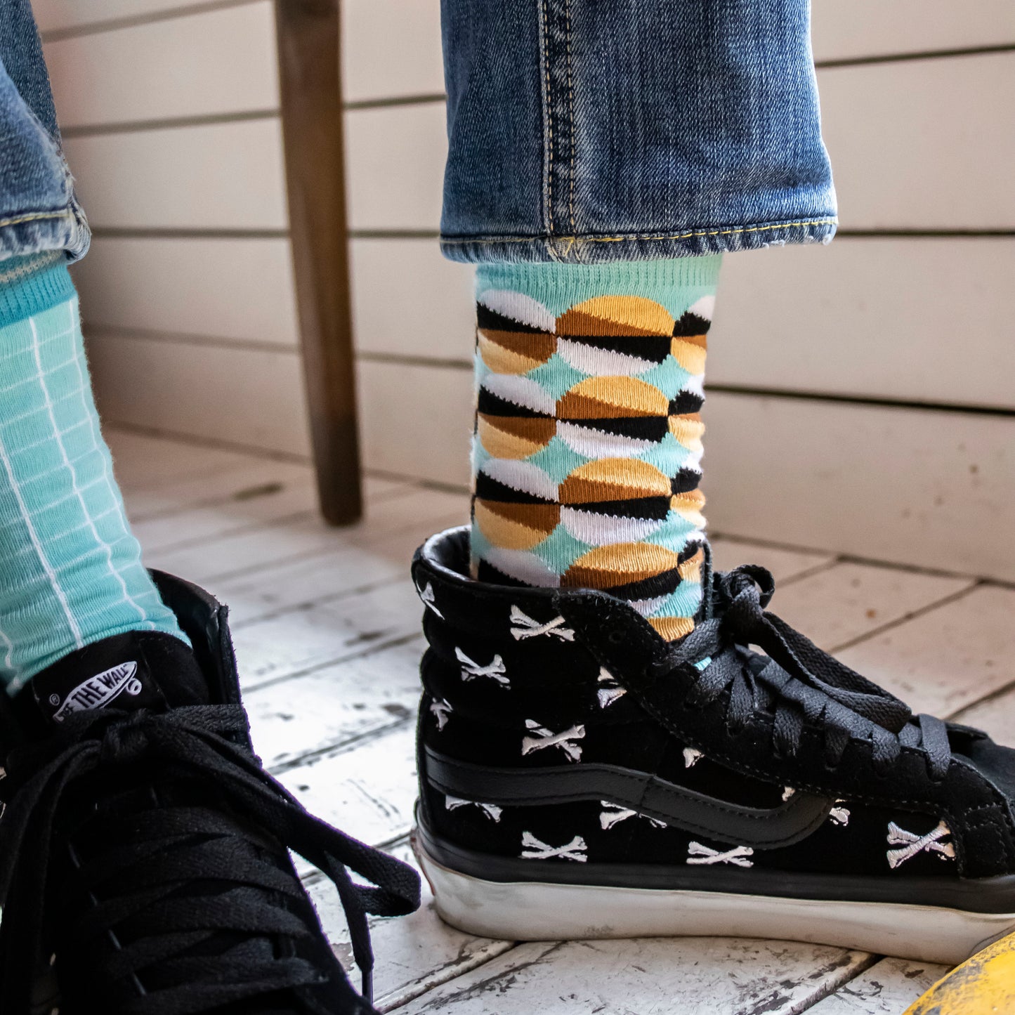 ECLIPSE BLUE YELLOW Turkuaz Sarı Kahverengi Desenli Unisex Çorap - sixtimesfive