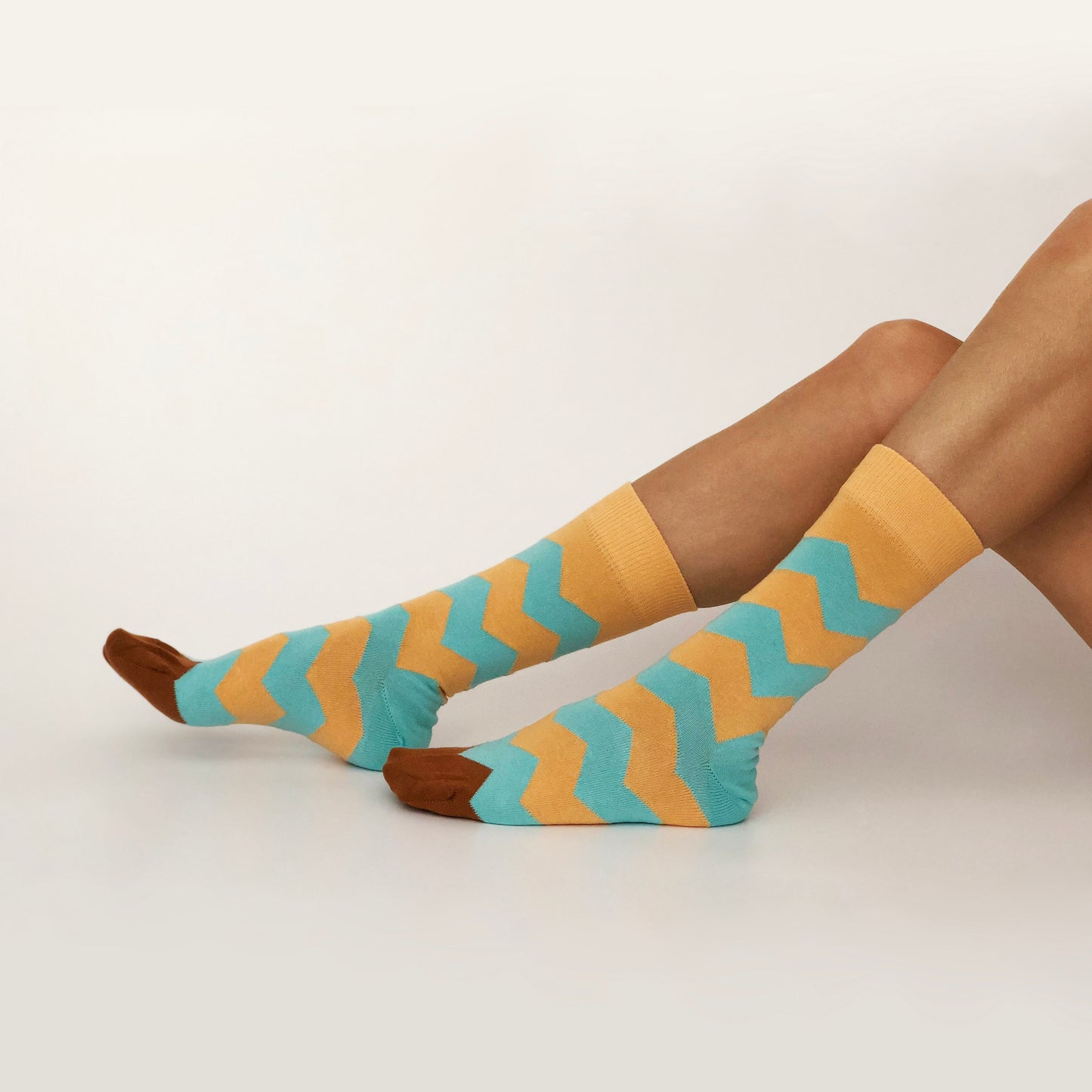 CHEVRON YELLOW BLUE Sarı Mavi Zigzag Desenli Unisex Çorap