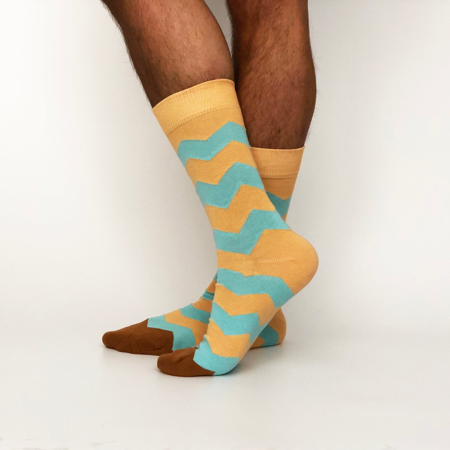 CHEVRON YELLOW BLUE Sarı Mavi Zigzag Desenli Unisex Çorap