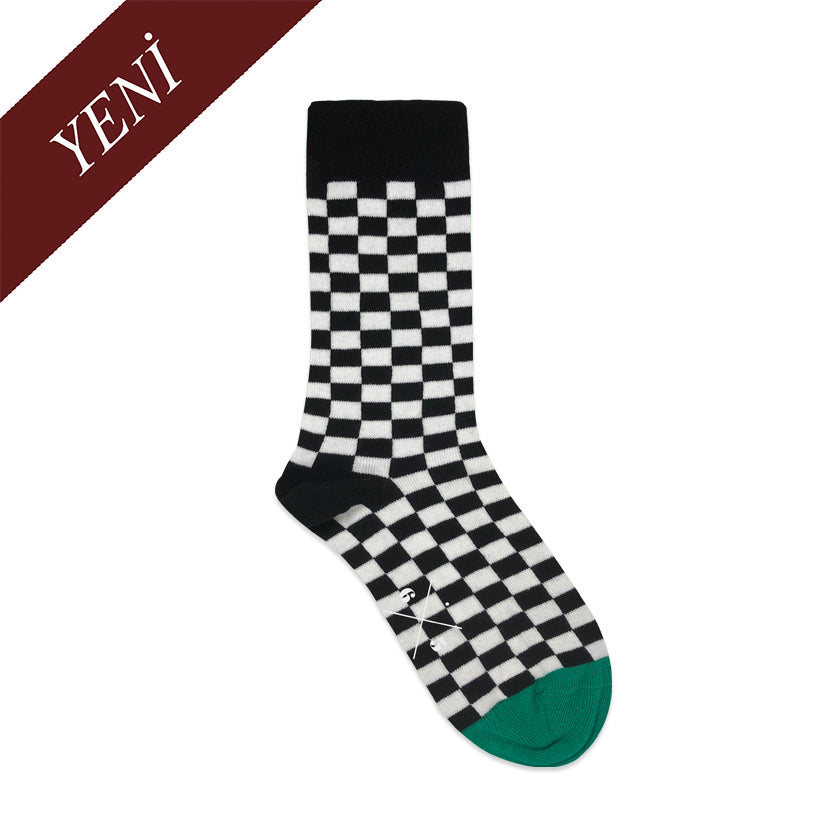 CHECKER BLACK WHITE Siyah Beyaz Kareli Desenli Unisex Çorap - sixtimesfive