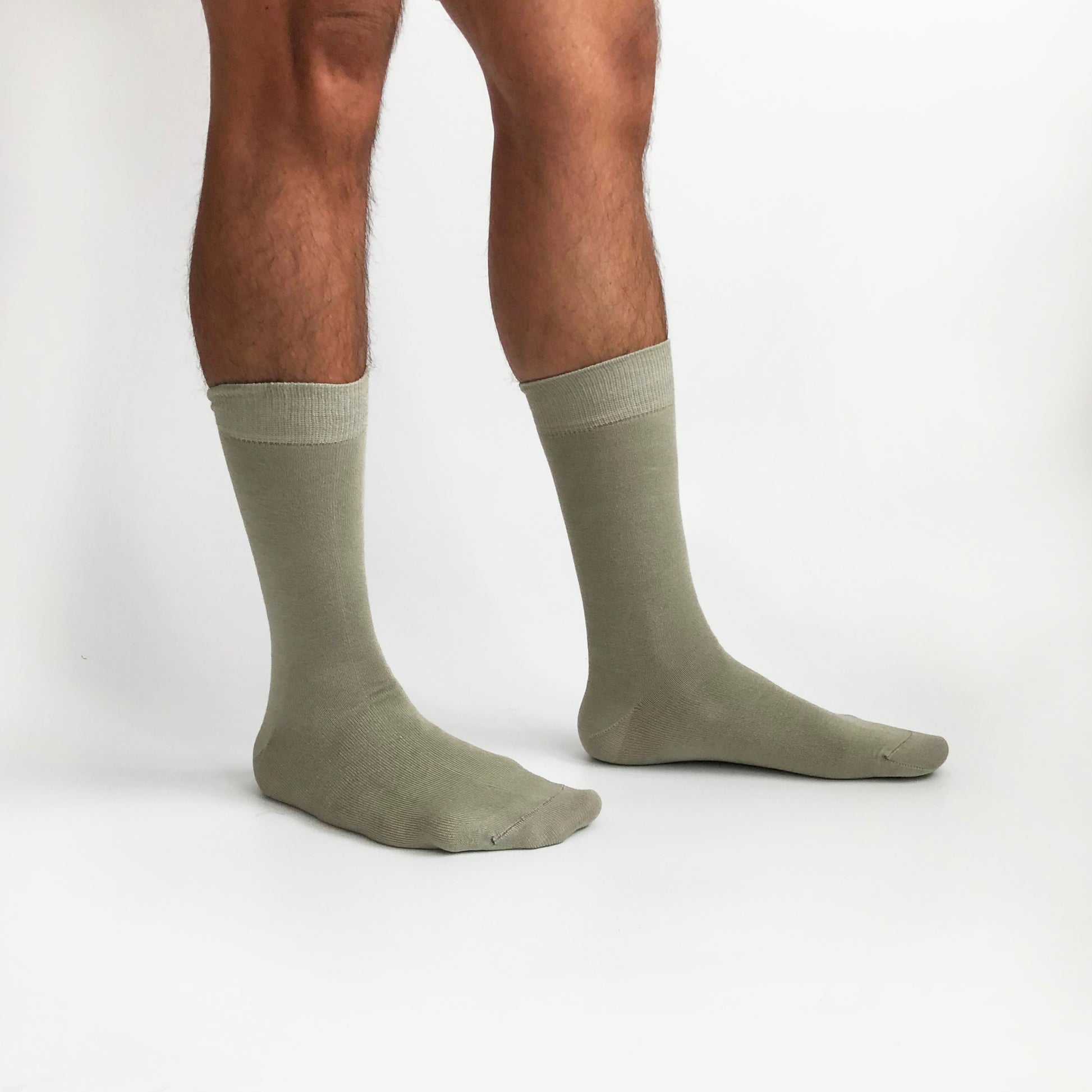 DUSTY OLIVE Haki Yeşil Düz Unisex BambuMax Çorap - sixtimesfive